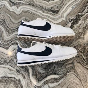 Nike Youth Cortez Black and White Size Y6.5